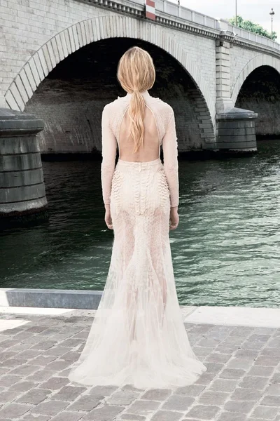 Look 14